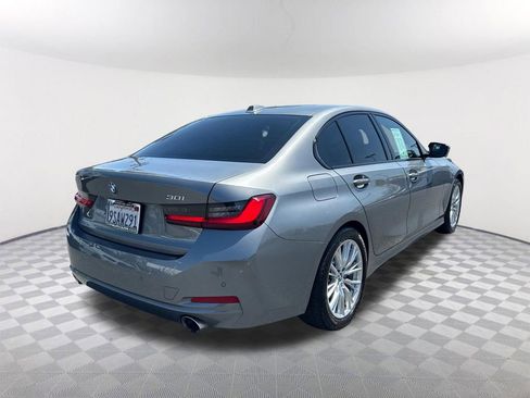Used 2023 BMW 330i Sedan w/ Driving Assistance Package RWD image 4