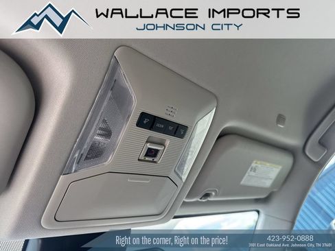 Used 2024 Toyota RAV4 LE AWD/4WD image 15