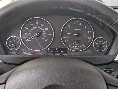 Used 2015 BMW 320i Sedan image 11