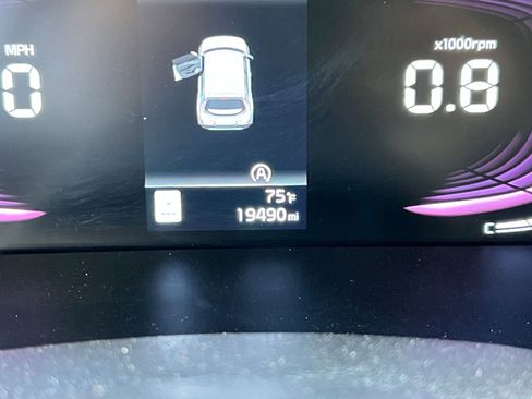 Used 2025 Kia Soul LX w/ LX Technology Package image 38