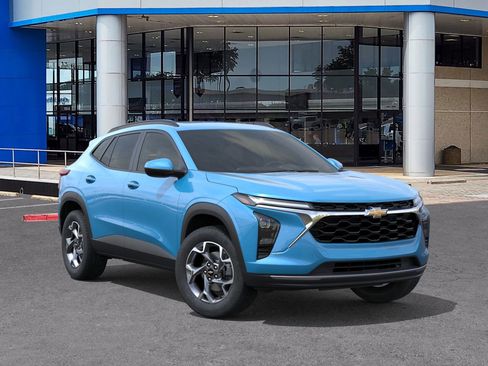 New 2026 Chevrolet Trax LT image 7