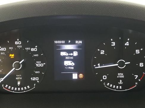 Used 2026 RAM ProMaster 2500 w/ Convenience Group FWD image 23