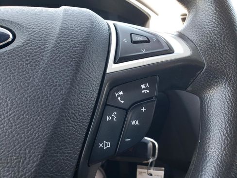 Used 2015 Ford Fusion SE FWD image 17