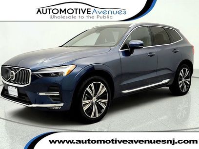 Used 2022 Volvo XC60 B5 Inscription w/ Advanced Package
