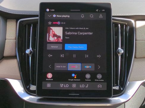 New 2026 Volvo XC90 B6 Plus image 16