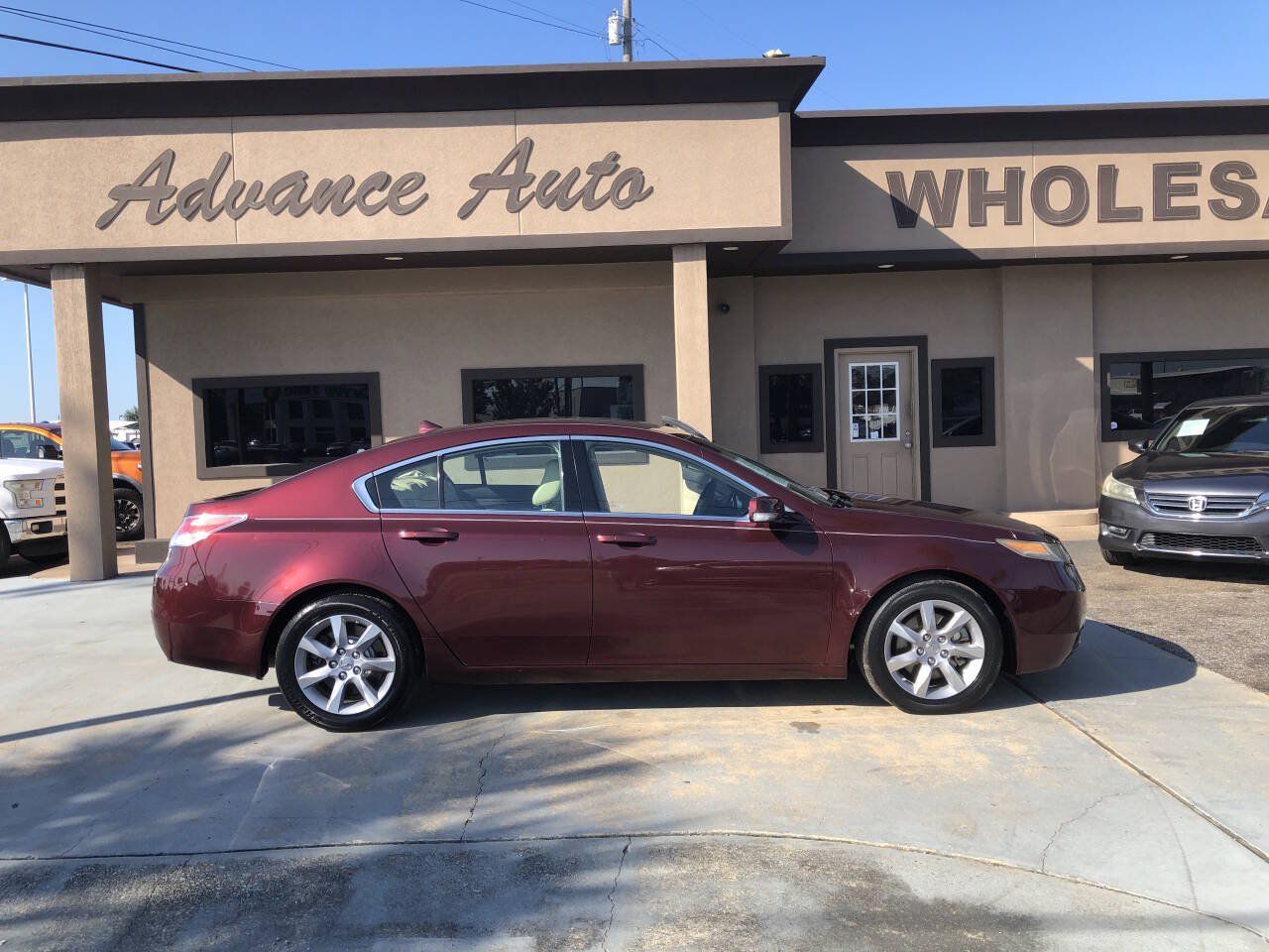 Used 2012 Acura TL FWD image 1