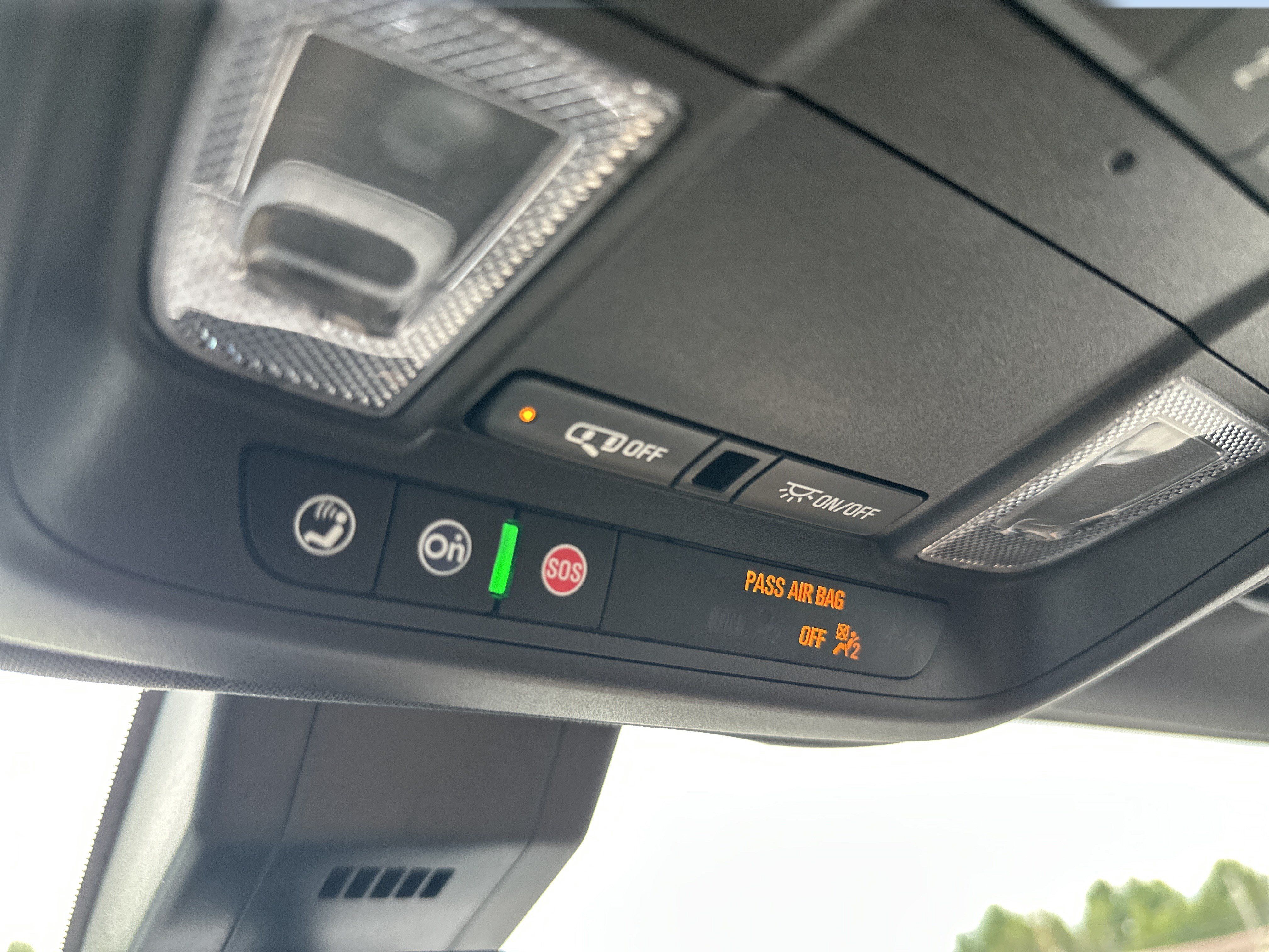 Certified 2024 Chevrolet Equinox Premier AWD/4WD image 16