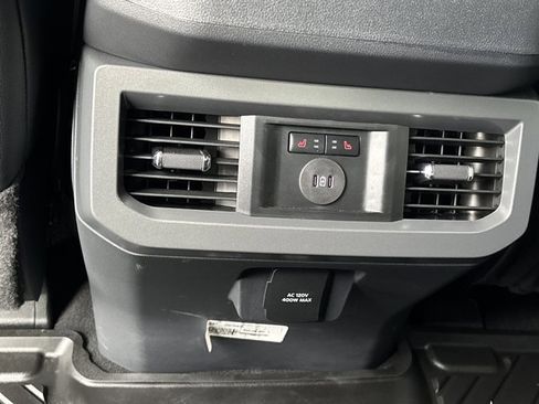 Used 2026 Ford F250 Lariat w/ FX4 Off-Road Package image 21