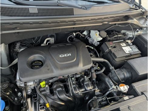 Used 2018 Kia Soul FWD image 12