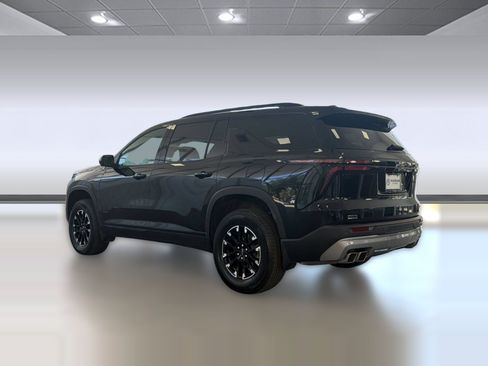 Used 2024 Chevrolet Traverse Z71 w/ LPO, Floor Liner Package AWD/4WD image 3