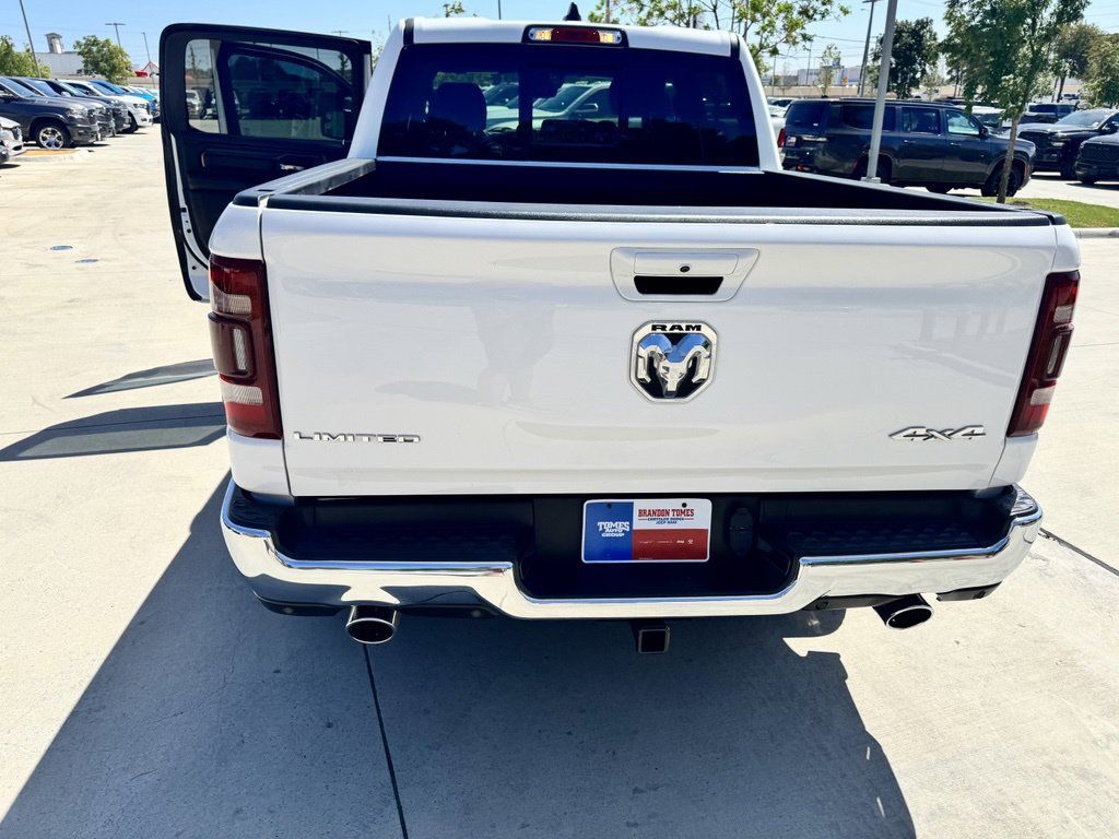 Used 2023 RAM 1500 Limited AWD/4WD image 3