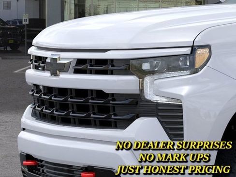 New 2026 Chevrolet Silverado 1500 RST w/ Redline Edition AWD/4WD image 13