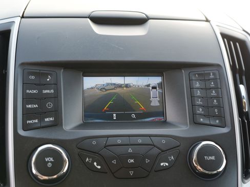 Used 2017 Ford Edge SEL image 29