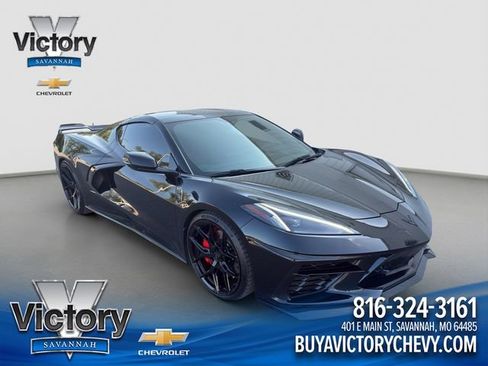 Used 2021 Chevrolet Corvette Stingray Preferred Cpe w/ Z51 Performance Package RWD image 1