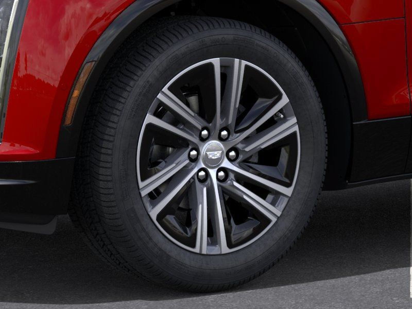New 2026 Cadillac Lyriq Luxury w/ LPO, Floor Liner Package AWD/4WD image 9