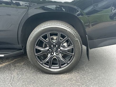 Used 2023 Chevrolet Tahoe Premier AWD/4WD image 20