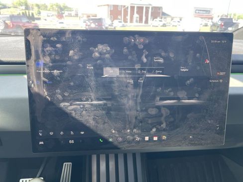 Used 2024 Tesla Cybertruck Cyberbeast AWD/4WD image 17