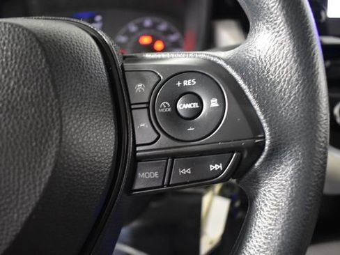 Used 2024 Toyota Corolla LE FWD image 15