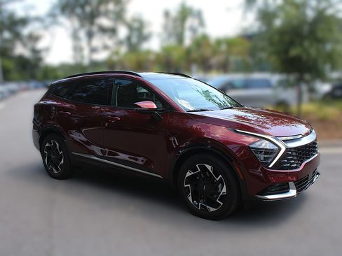 Certified 2025 Kia Sportage SX FWD image 15