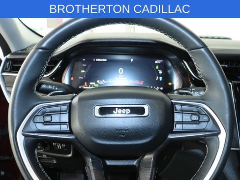 Used 2023 Jeep Grand Cherokee 4WD 4xe image 17