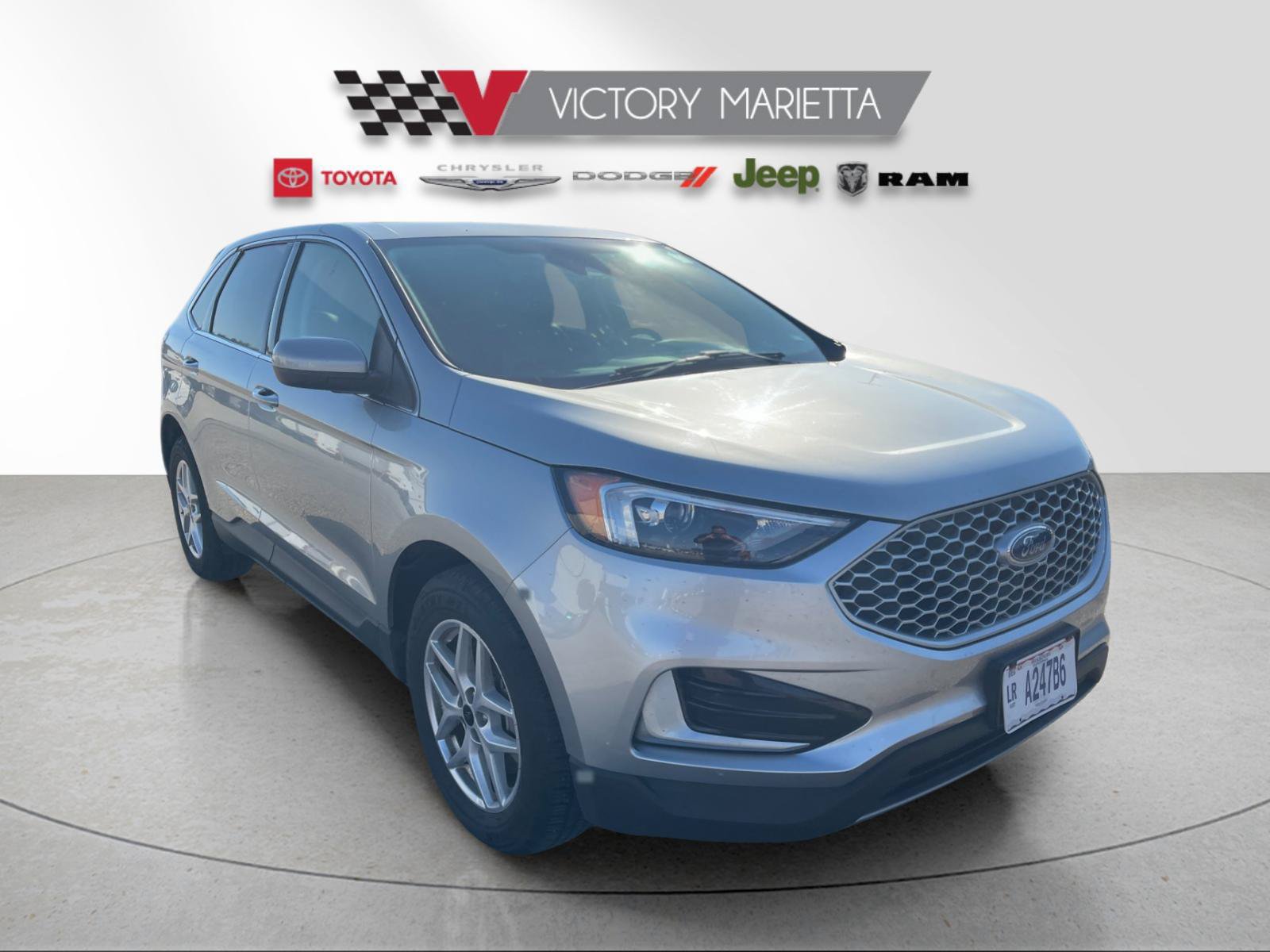 Used 2024 Ford Edge SEL AWD/4WD image 7
