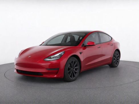 Used 2018 Tesla Model 3 Long Range RWD image 2