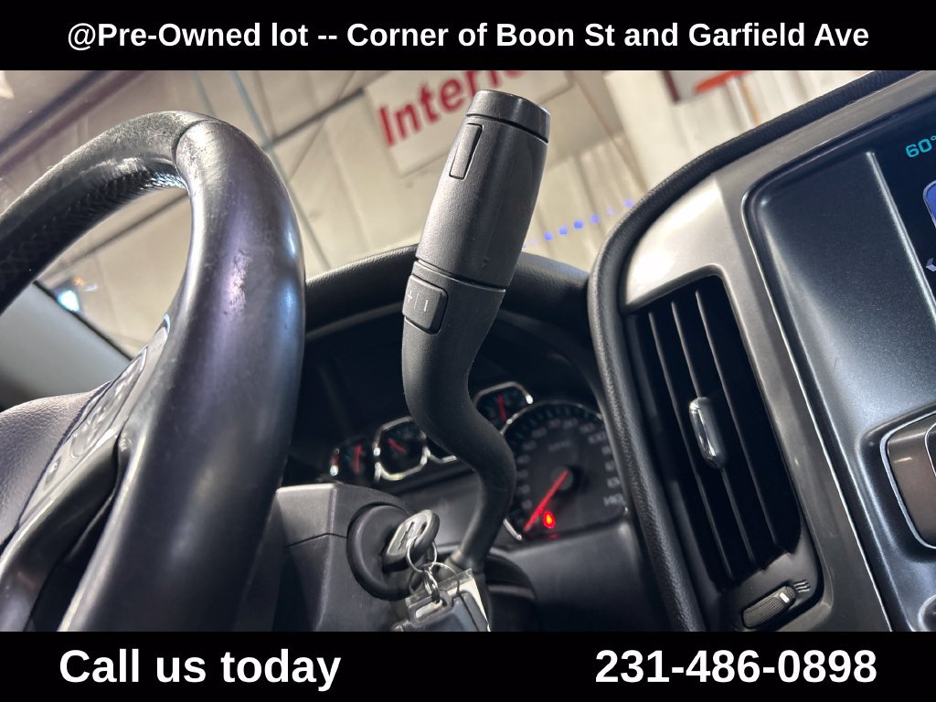 Used 2018 Chevrolet Silverado 1500 LT w/ All Star Edition AWD/4WD image 21