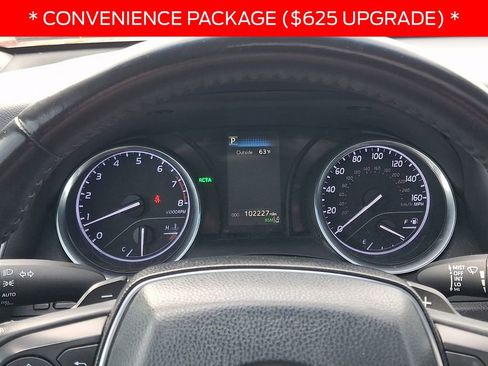 Used 2018 Toyota Camry SE w/ Moonroof Package FWD image 20