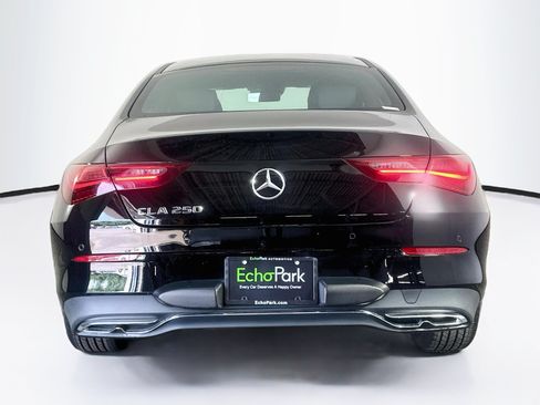 Used 2025 Mercedes-Benz CLA 250 image 7