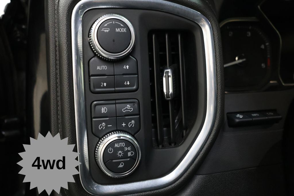 Used 2023 GMC Sierra 2500 Denali w/ Denali Black Diamond Edition AWD/4WD image 28