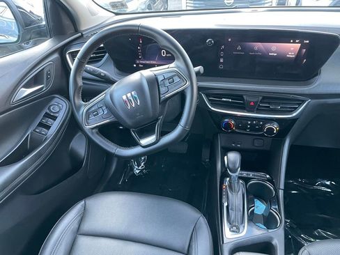 Used 2024 Buick Encore GX Sport Touring image 8