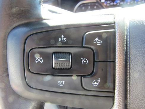 Certified 2021 GMC Yukon Denali w/ Denali Premium Package AWD/4WD image 17
