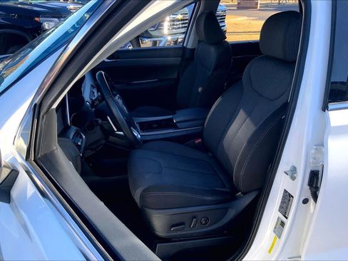 Used 2022 Hyundai Palisade SEL w/ Convenience Package image 7