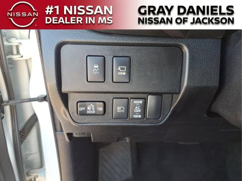 Used 2020 Toyota Tacoma TRD Off-Road w/ Advanced Technology Package AWD/4WD image 13