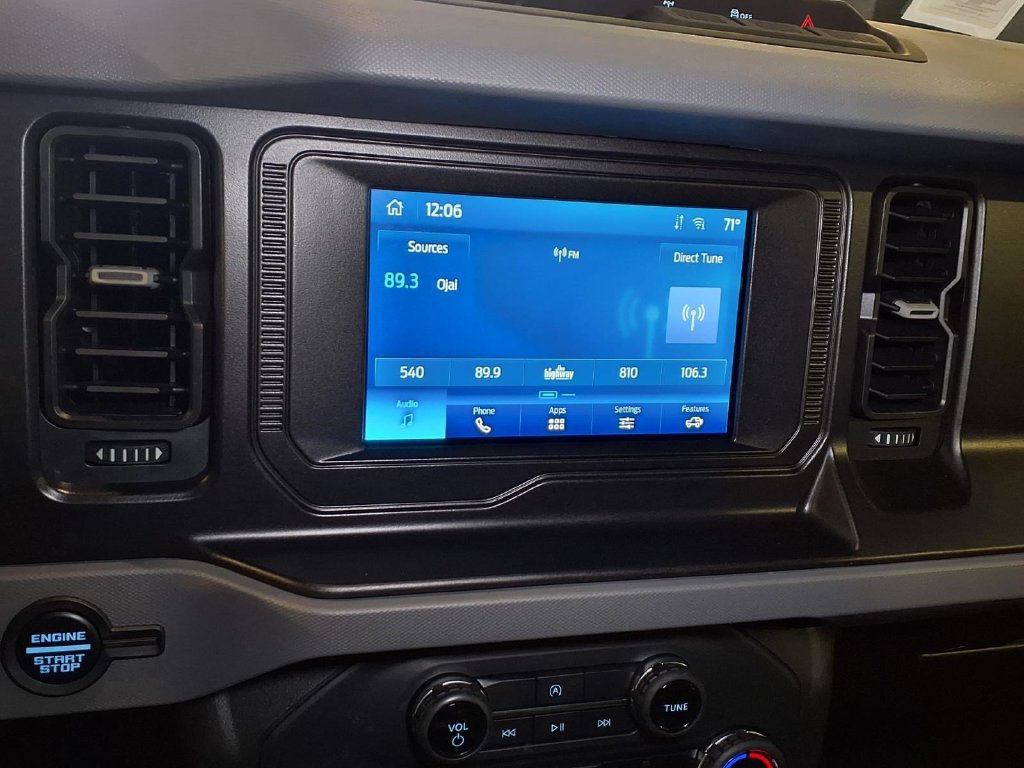Used 2023 Ford Bronco 4-Door AWD/4WD image 6