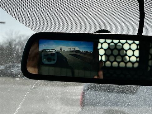 Used 2024 GMC Savana 2500 w/ Driver Convenience Package image 17