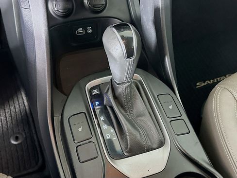 Used 2017 Hyundai Santa Fe SE w/ SE Premium Package 02 FWD image 24