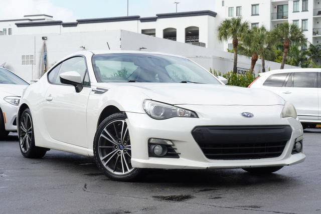 Used 2014 Subaru BRZ Limited w/ Popular Package #1B RWD image 3