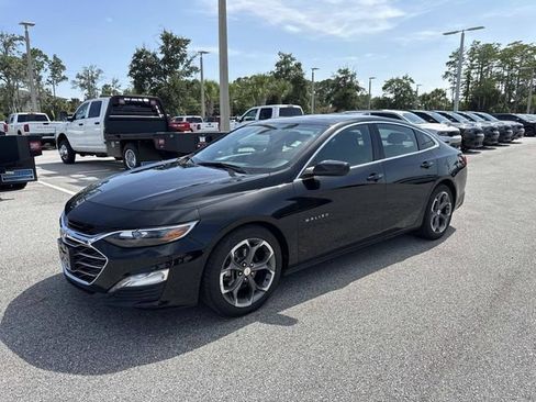 Used 2023 Chevrolet Malibu LT FWD image 7