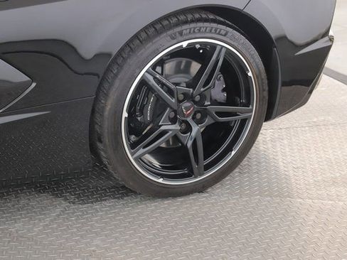 Used 2024 Chevrolet Corvette Stingray Premium Cpe image 14