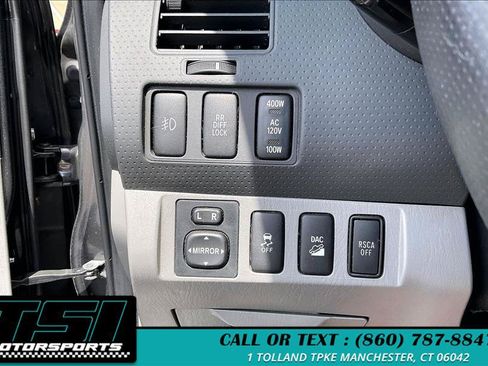 Used 2012 Toyota Tacoma 4x4 Double Cab w/ TRD Off-Road Pkg image 32