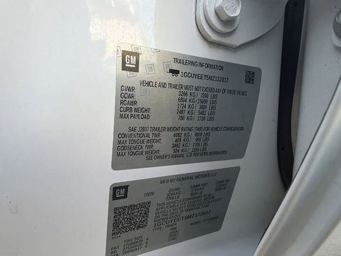 Used 2021 Chevrolet Silverado 1500 RST w/ Z71 Off-Road Package image 34