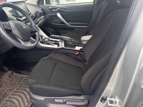 Used 2025 Mitsubishi Eclipse Cross LE AWD/4WD image 10