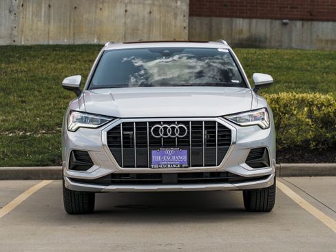 Used 2023 Audi Q3 2.0T Premium w/ Convenience Package AWD/4WD image 28