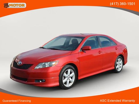 Used 2009 Toyota Camry XLE image 1