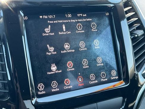 Used 2019 Jeep Cherokee Limited AWD/4WD image 27
