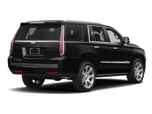 Used 2017 Cadillac Escalade Premium Luxury RWD image 5