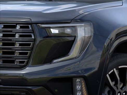 New 2026 GMC Acadia Denali Ultimate w/ LPO, Floor Liner Package FWD image 10