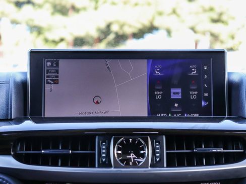 Used 2021 Lexus LX 570 4WD w/ Inspiration Series #2 image 17