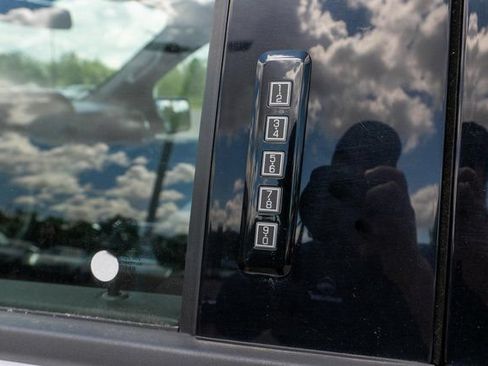 Used 2022 Ford F150 XLT w/ Equipment Group 302A High AWD/4WD image 12
